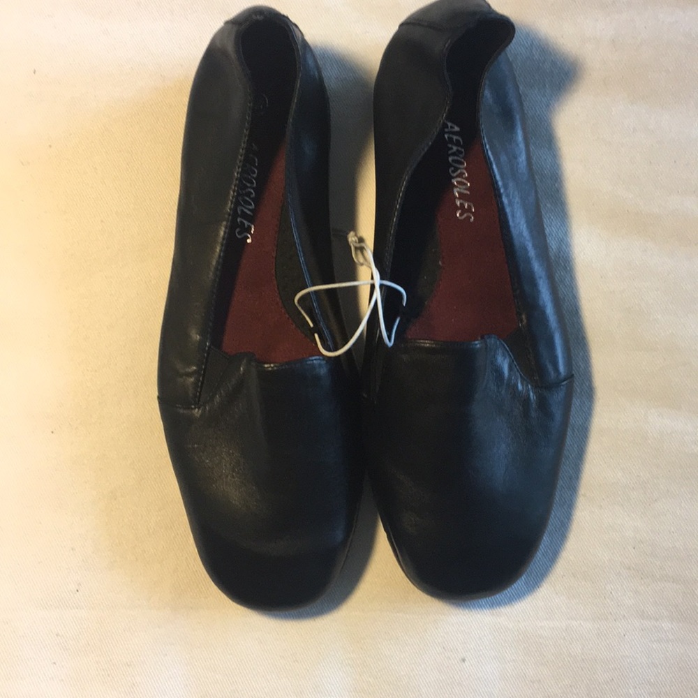 Women leather Aerosolses shoes